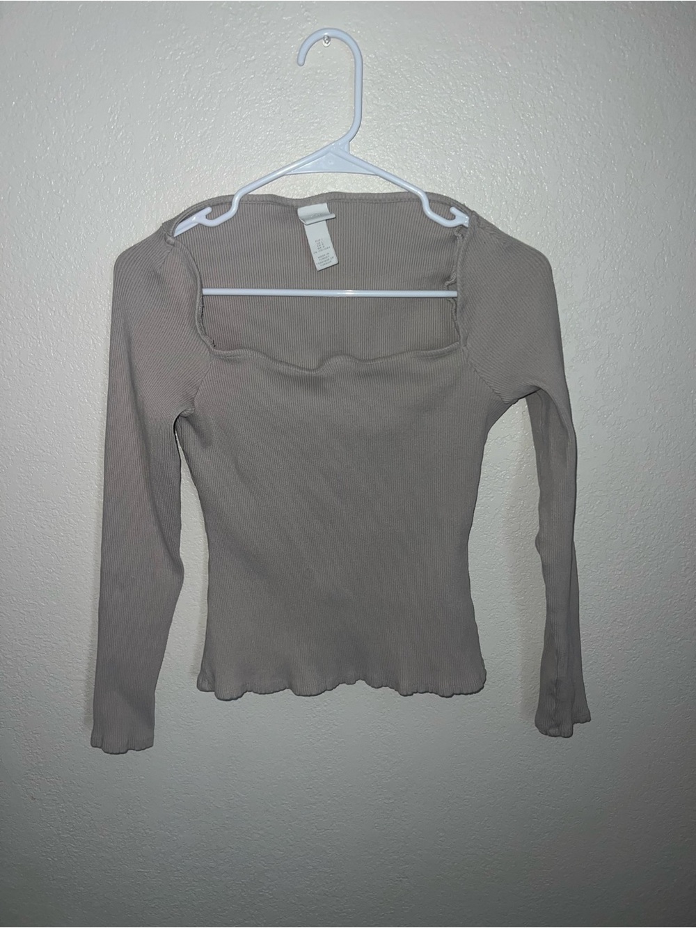 H&M Taupe Ribbed Square Neck Long Sleeve Top